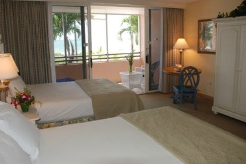 Pink Shell Beach Resort & Spa 002